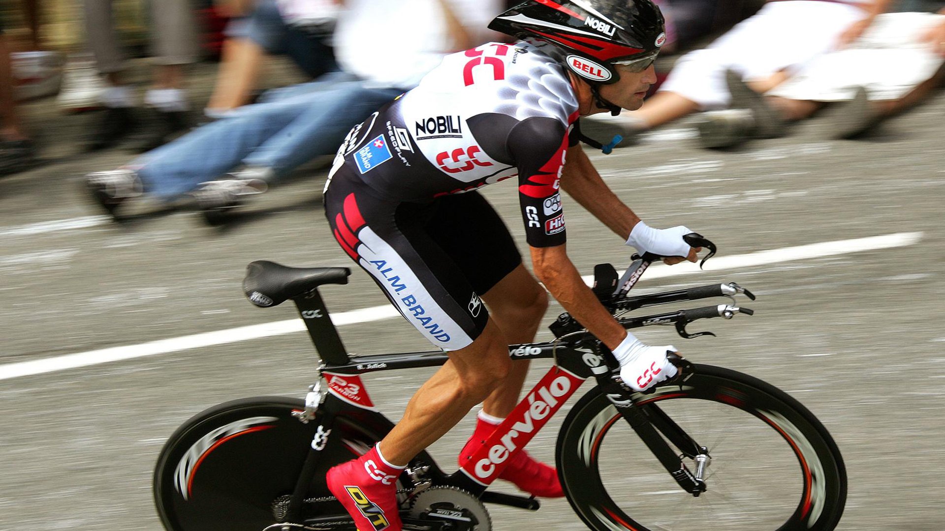 世界田径：日本选手冲击多项纪录，跑道上的新强者！，日本跑步比赛